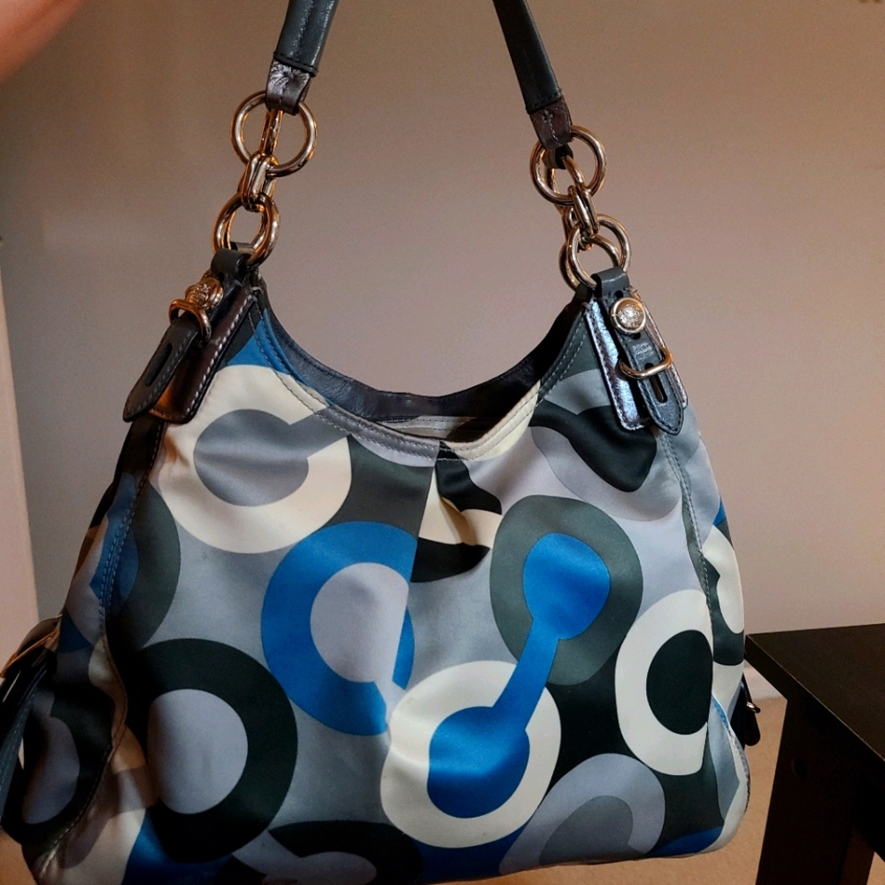 Coach large shoulder bag
